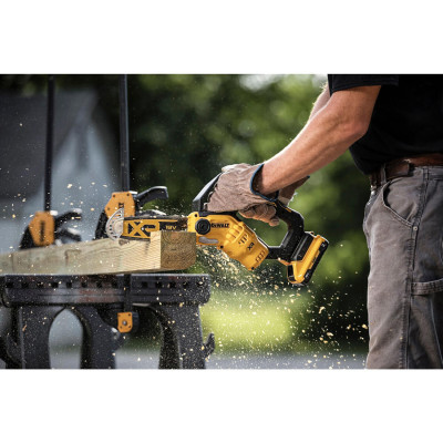 Веткорез аккумуляторный DeWALT DCMPS520P1