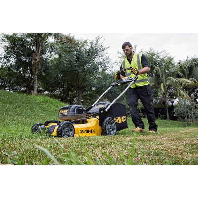 Газонокосарка акумуляторна DeWALT DCMW564P2