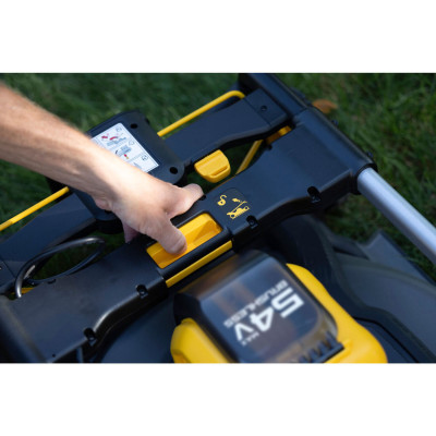 Газонокосилка аккумуляторная DeWALT DCMWP500N без АКБ