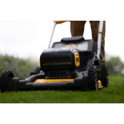 Газонокосарка акумуляторна самохідна DeWALT DCMWSP156W2