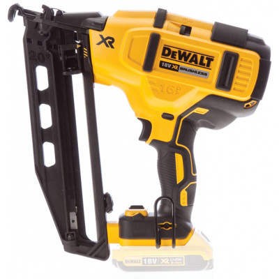 Пістолет цвяхозабивний акумуляторний безщітковий DeWALT DCN660NT без АКБ