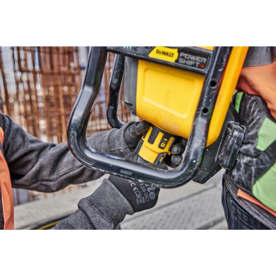 Вібратор-наплічник глибинний акумуляторний DeWALT PowerShift DCPS310N без АКБ