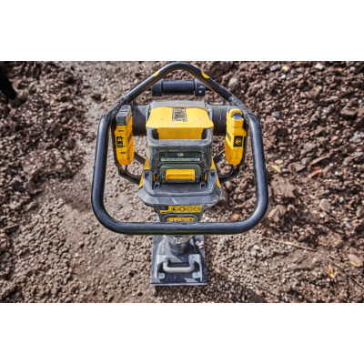 Вибротрамбовка аккумуляторная DeWALT PowerShift DCPS660N без АКБ
