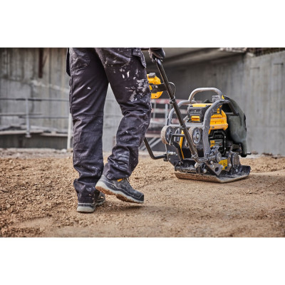 Вибрационная плита прямоходная аккумуляторная DeWALT PowerShift DCPS7154N без АКБ