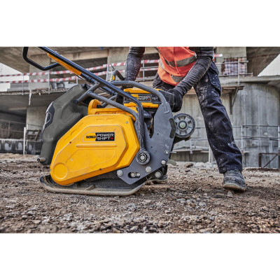 Вибрационная плита прямоходная аккумуляторная DeWALT PowerShift DCPS7154N без АКБ