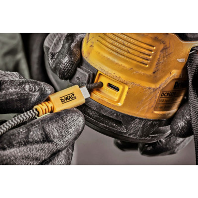Колонка портативна акумуляторна DeWALT DCR009