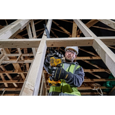 Сабельная пила аккумуляторная DeWALT DCS369P2