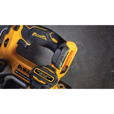Стрічкова пила акумуляторна DeWALT DCS377NT без АКБ