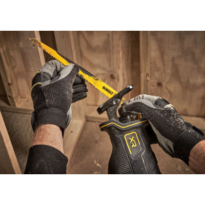 Сабельная пила аккумуляторная DeWALT DCS382NT без АКБ