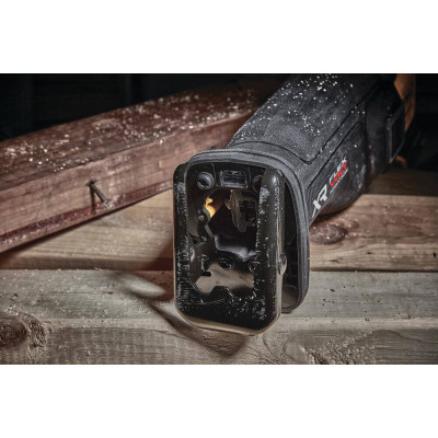 Сабельная пила аккумуляторная DeWALT DCS386NT без АКБ