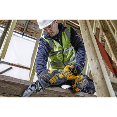 Сабельная пила аккумуляторная DeWALT DCS389T2