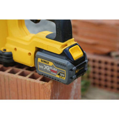 Аккумуляторная пила Аллигатор DeWALT XR FLEXVOLT DCS396N без АКБ