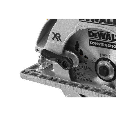 Дискова пила акумуляторна DeWALT DCS572NT без АКБ