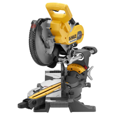 Торцовочная пила аккумуляторная DeWALT DCS727T2