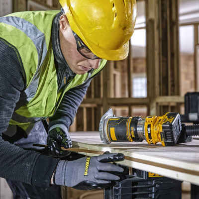 Фрезер акумуляторний багатофункціональний DeWALT DCW604NT без АКБ