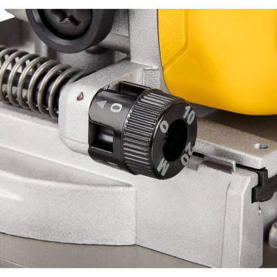 Фрезер акумуляторний ламельний DeWALT DCW682NT без АКБ