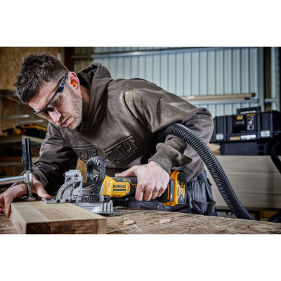 Фрезер акумуляторний ламельний DeWALT DCW682P2