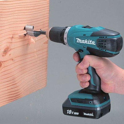 Аккумуляторная дрель-шуруповёрт Makita DF457DWE