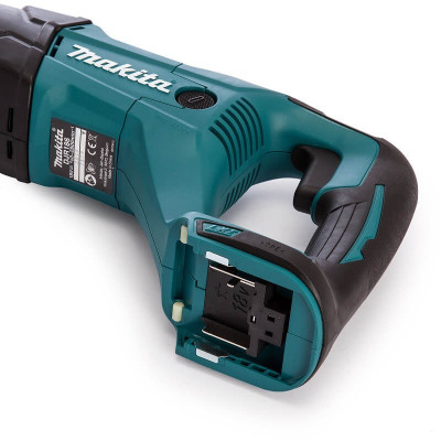 Сабельная пила аккумуляторная Makita DJR186Z без АКБ