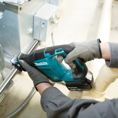 Шабельна пила акумуляторна Makita DJR188Z без АКБ