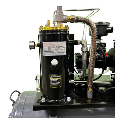 Компресор гвинтовий масляний GTM DLG7.5V