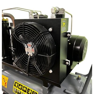 Компресор гвинтовий масляний GTM DLG7.5V
