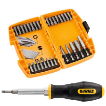 Набір біт з викруткою DeWalt DT71506