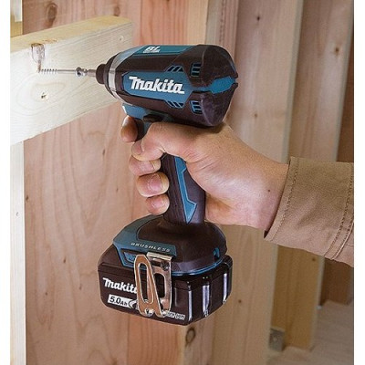 Аккумуляторный ударный винтовёрт Makita DTD153Z без АКБ