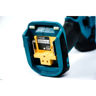 Акумуляторный ударный винтовёрт Makita DTD156SF