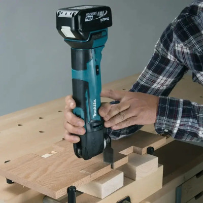 Многофункциональный инструмент (Реноватор) аккумуляторный Makita DTM51Z без АКБ