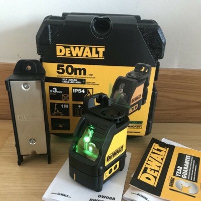 Лазерний нівелір DeWALT DW088CG зелений