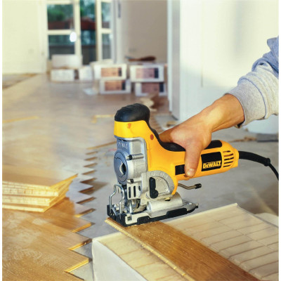 Лобзик электрический DeWALT DW333KT