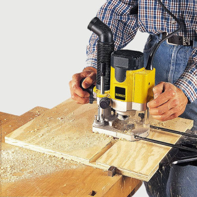 Фрезер багатофункціональний DeWALT DW621KT