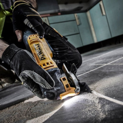 Багатофункціональний інструмент (Реноватор) DeWALT DWE315