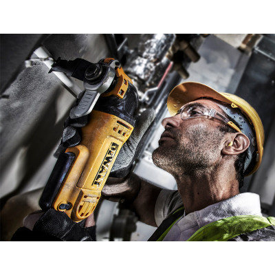 Багатофункціональний інструмент (Реноватор) DeWALT DWE315