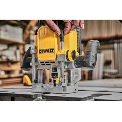 Фрезер багатофункціональний DeWALT DWE625
