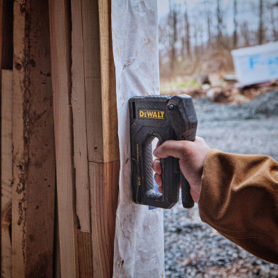 Степлер DeWALT CARBON FIBRE G 6-14 мм, J 15 мм DWHT80276-0