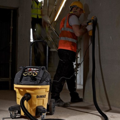 Пылесос DeWalt DWV902M