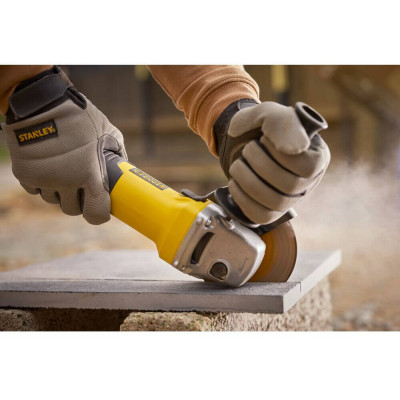 Кутова шліфмашина STANLEY FatMax FMEG225VS