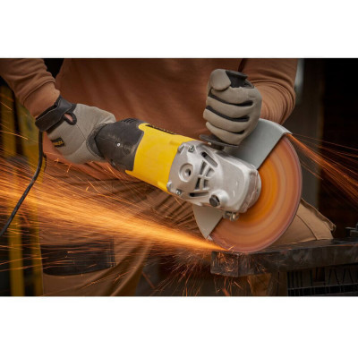 Кутова шліфмашина STANLEY FatMax FMEG232