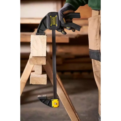 Струбцина STANLEY FatMax XL 525 мм FMHT0-83213