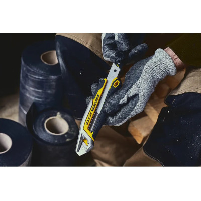 Нож сегментный STANLEY FatMax 18 мм FMHT10592-0