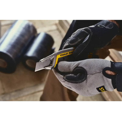Ніж STANLEY FatMax Integrated Snap Knife 165 мм FMHT10594-0