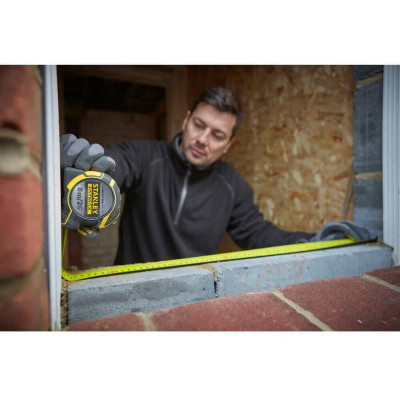 Рулетка STANLEY FatMax Autolock 8 м 25 мм FMHT43243-0