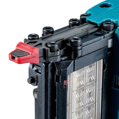 Цвяхозабивач акумуляторний Makita FN001GA201