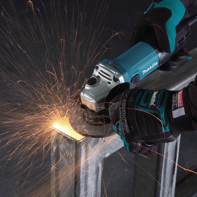 Кутова шліфмашина Makita GA 4530