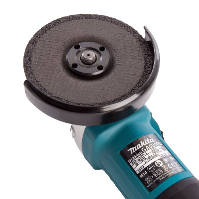 Угловая шлифмашина Makita GA 5040 C