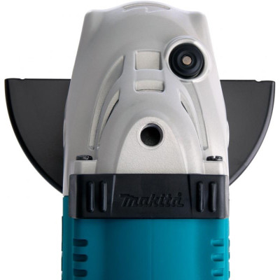 Угловая шлифмашина Makita GA 7020