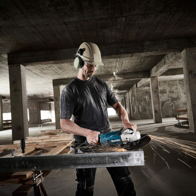 Кутова шліфмашина Makita GA9020RF-promo-0125