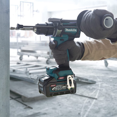 Дриль-шуруповерт ударний акумуляторний Makita HP001GD201